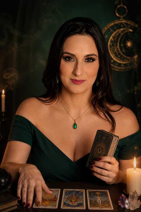 Samira Taróloga